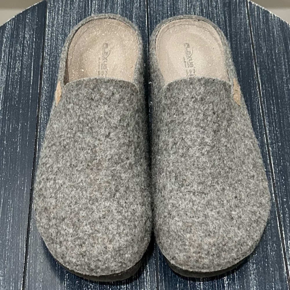 Flexus Platform Clogs - image 3